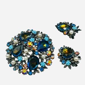 Vintage ART Arthur Pepper Floral Blue Rhinestone Brooch Earring Set
